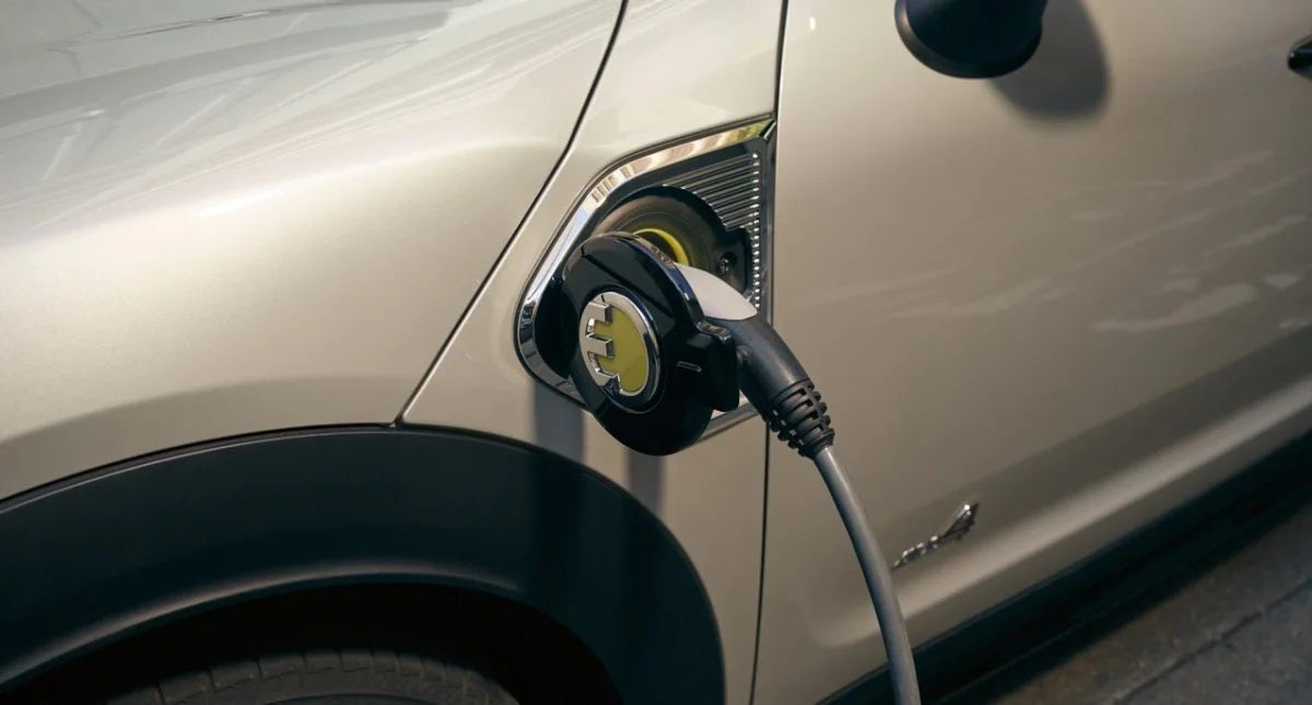 The MINI Cooper SE Countryman PHEV charging. MINIDemo2 in Derwood MD